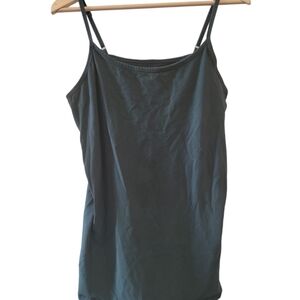 Torrid 3 tank top spaghetti straps basic versatile